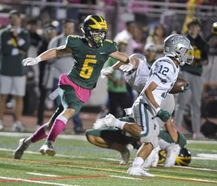 De La Salle 33, San Ramon Valley 27 by Eric Taylor 10-13-2023101320233